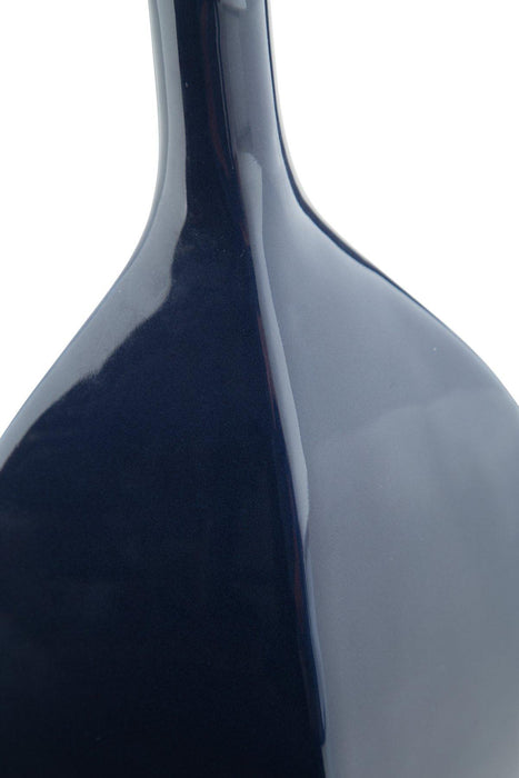 Abtinson Vase - Carl's Furniture (Garden City, KS)