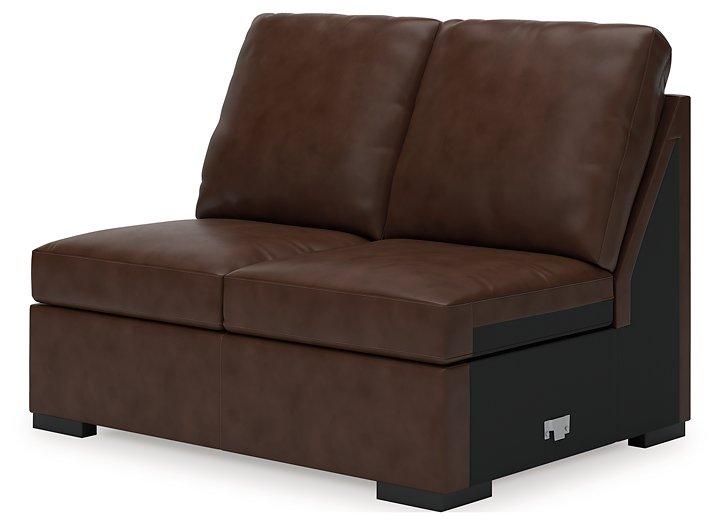 McDowlan Sectional with Chaise - Carl's Furniture (Garden City, KS)
