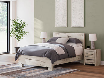 Lawroy Bed - Carl's Furniture (Garden City, KS)