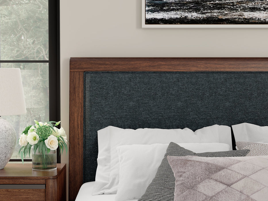 Dilenno Upholstered Bed - Carl's Furniture (Garden City, KS)
