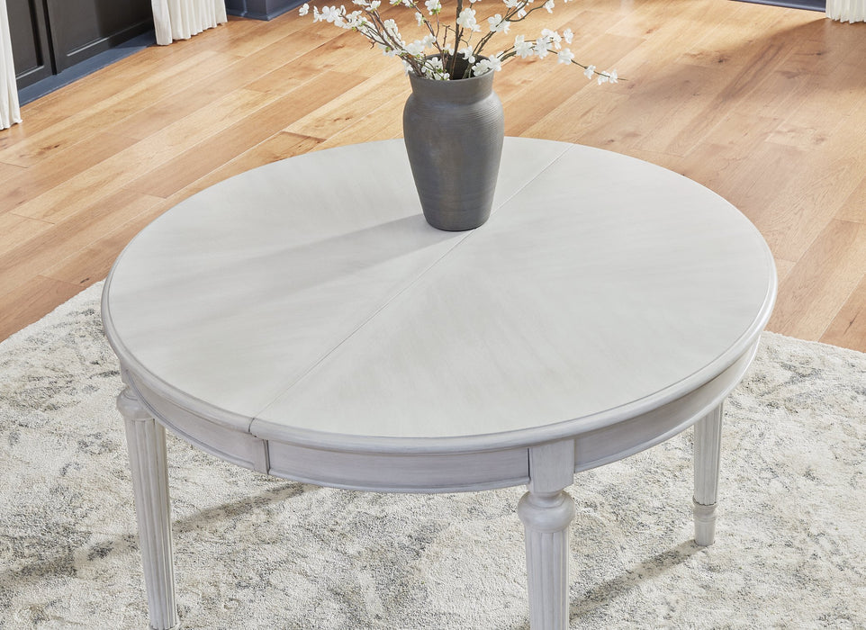 Montelaine Dining Room Set - Carl's Furniture (Garden City, KS)