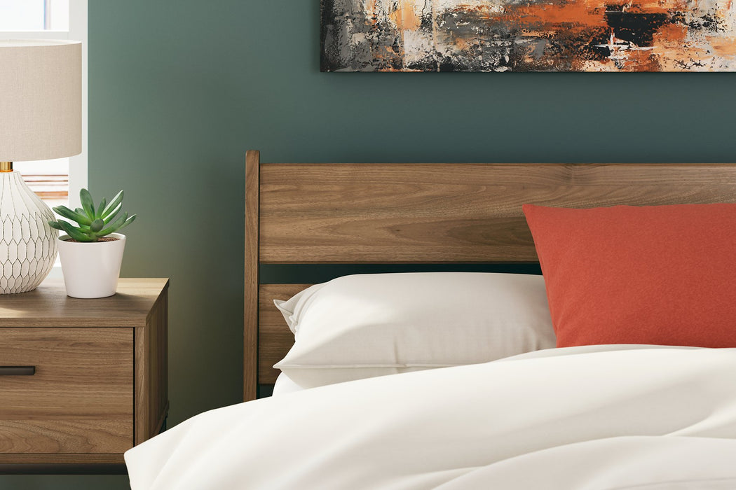 Deanlow Bed - Carl's Furniture (Garden City, KS)