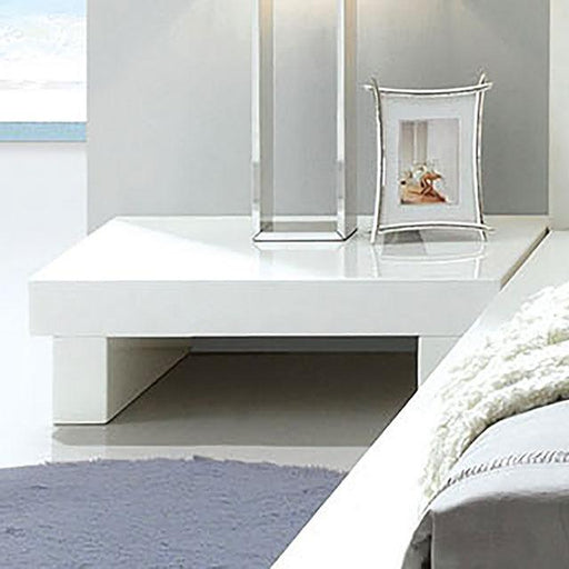 Christie Glossy White Night Stand - Carl's Furniture (Garden City, KS)