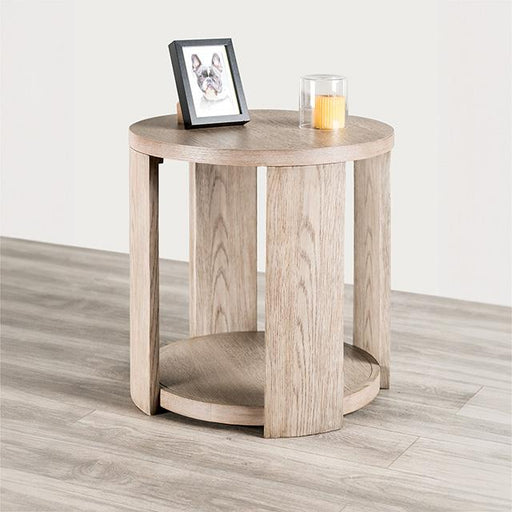 Conisbrough Round End Table - Carl's Furniture (Garden City, KS)