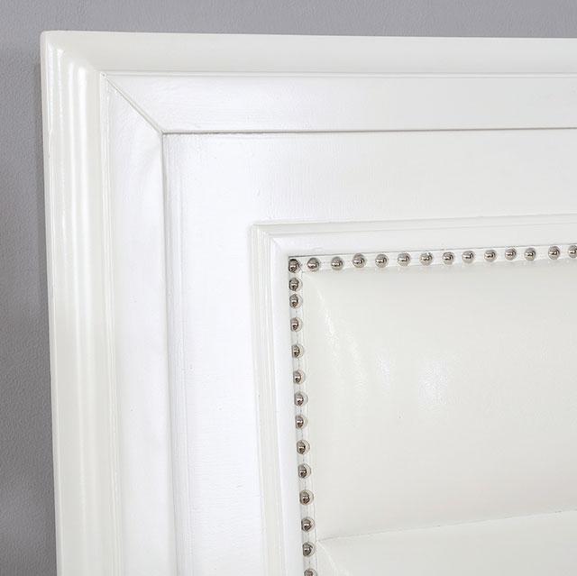 Golva E.King & Queen Bed White & Silver - Carl's Furniture (Garden City, KS)