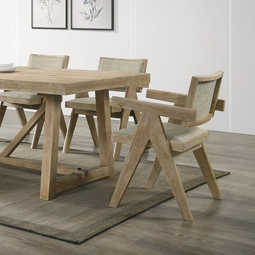 Guisborough Dining Table - Carl's Furniture (Garden City, KS)