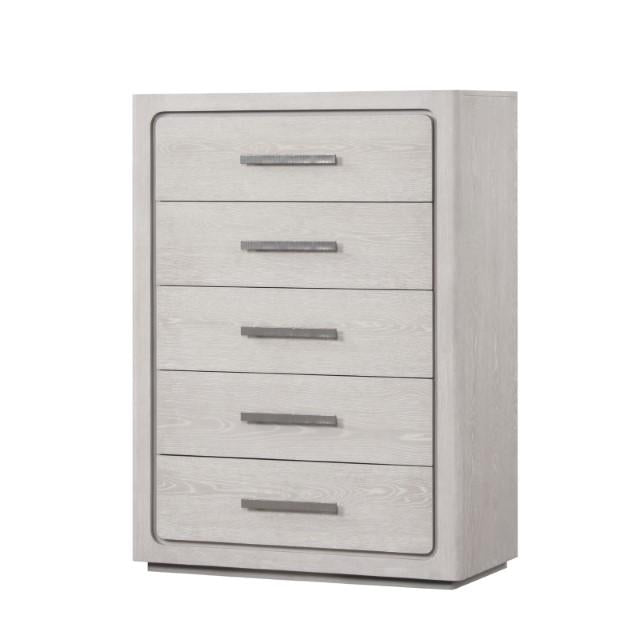 Crowthorne Chest - Carl's Furniture (Garden City, KS)
