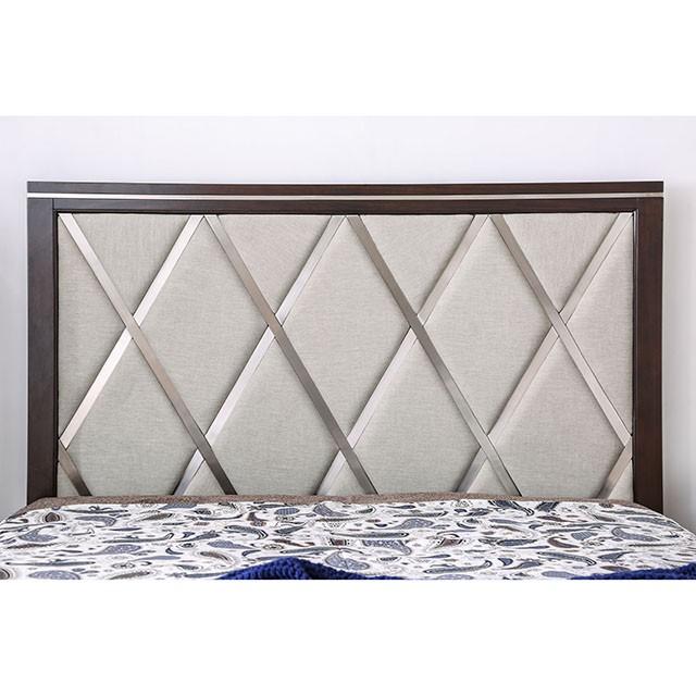 Winnifred Cal.King Bed - Carl's Furniture (Garden City, KS)