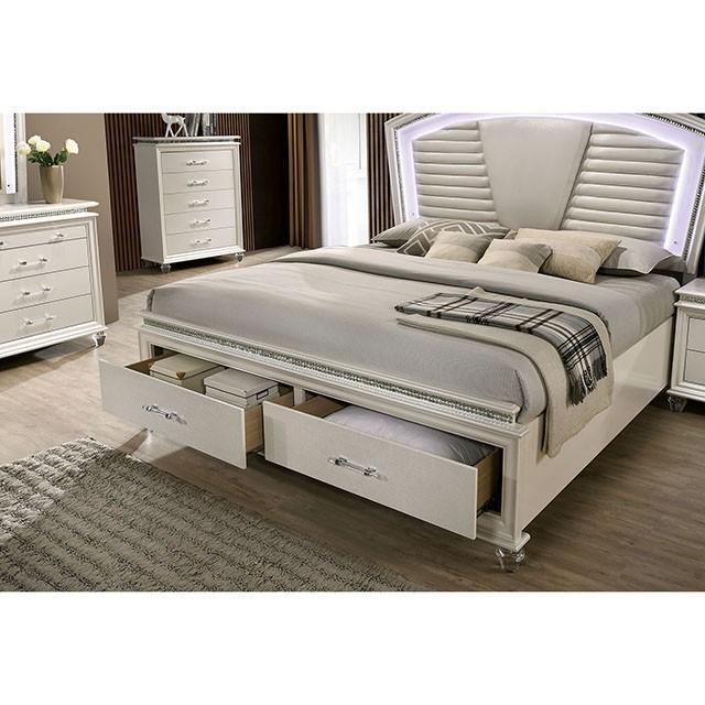 MADDIE Cal.King, E.King, & Queen Bed - Carl's Furniture (Garden City, KS)