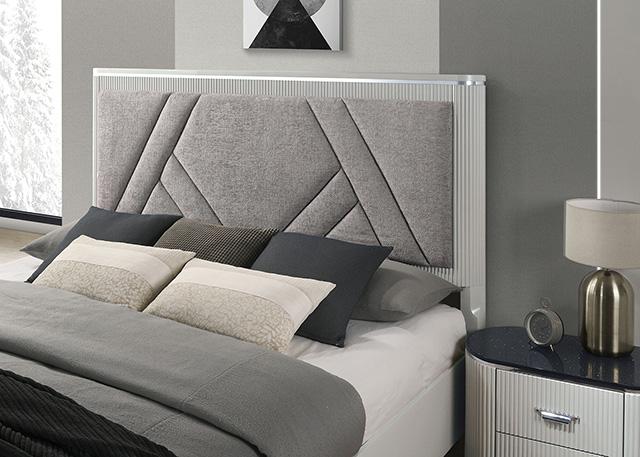 Aldgate Queen Bedroom Set - Carl's Furniture (Garden City, KS)