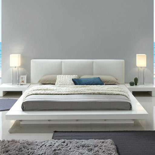 Christie Queen Bedroom Set - Carl's Furniture (Garden City, KS)