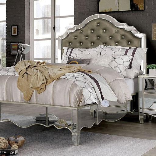 ELIORA Cal.King, E.King, & Queen Bed - Carl's Furniture (Garden City, KS)