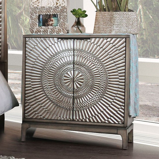 Kamalah Night Stand - Carl's Furniture (Garden City, KS)