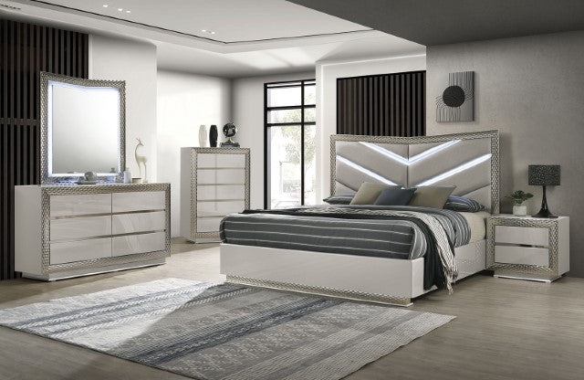 Ventnor E.King & Queen Bed - Carl's Furniture (Garden City, KS)