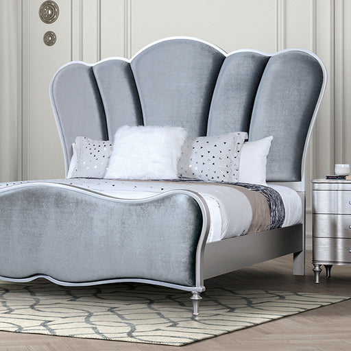 Melodi Parc E.King & Queen Bed Black & Silver - Carl's Furniture (Garden City, KS)