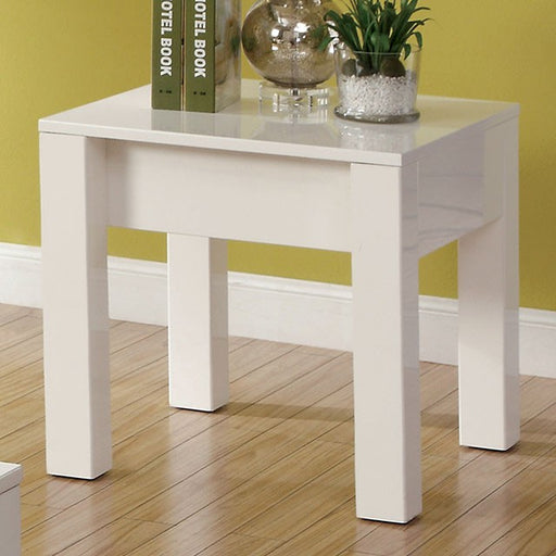 Lonia End Table - Carl's Furniture (Garden City, KS)