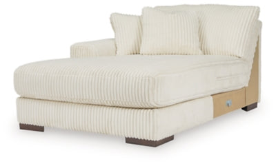 Lindyn Sectional with Chaise - Carl's Furniture (Garden City, KS)