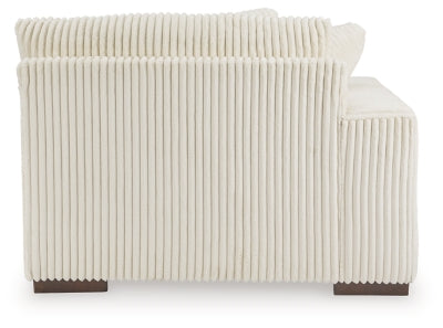 Lindyn Sectional with Chaise - Carl's Furniture (Garden City, KS)