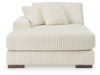Lindyn Sectional with Chaise - Carl's Furniture (Garden City, KS)