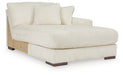 Lindyn Sectional with Chaise - Carl's Furniture (Garden City, KS)