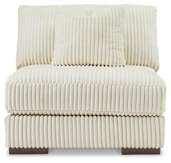 Lindyn Sectional - Carl's Furniture (Garden City, KS)