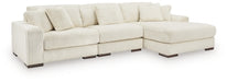 Lindyn Sectional with Chaise - Carl's Furniture (Garden City, KS)