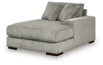 Lindyn Sectional with Chaise - Carl's Furniture (Garden City, KS)