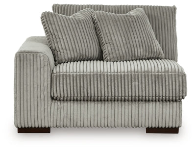 Lindyn Sectional with Chaise - Carl's Furniture (Garden City, KS)