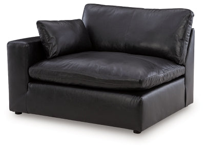 Emilia Sectional - Carl's Furniture (Garden City, KS)
