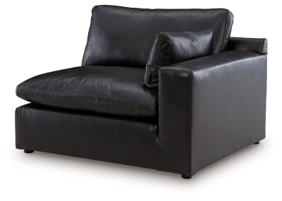 Emilia Sectional - Carl's Furniture (Garden City, KS)
