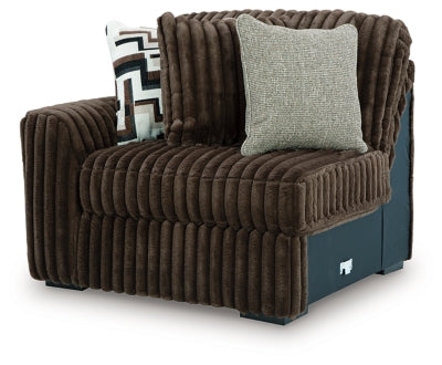 Midnight-Madness Sectional - Carl's Furniture (Garden City, KS)