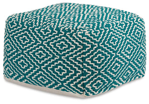 Pouf
