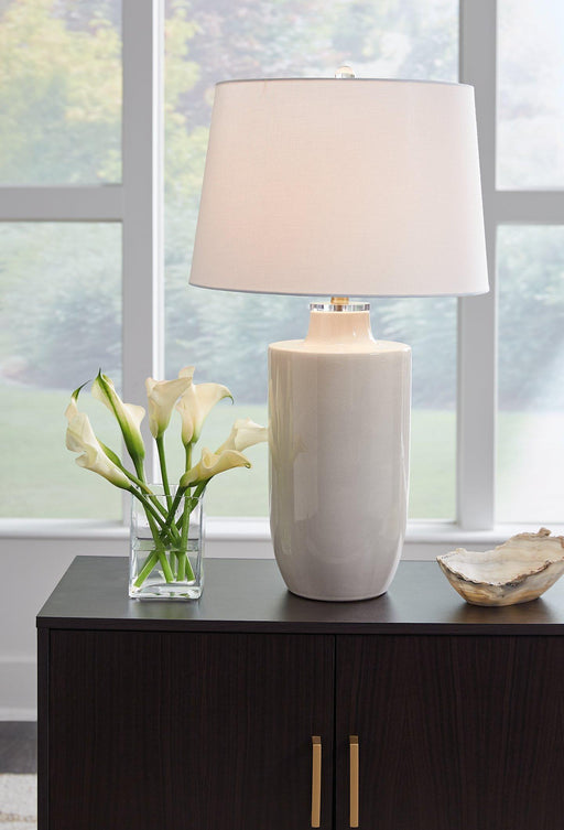 Cylener Lamp Set - Carl's Furniture (Garden City, KS)