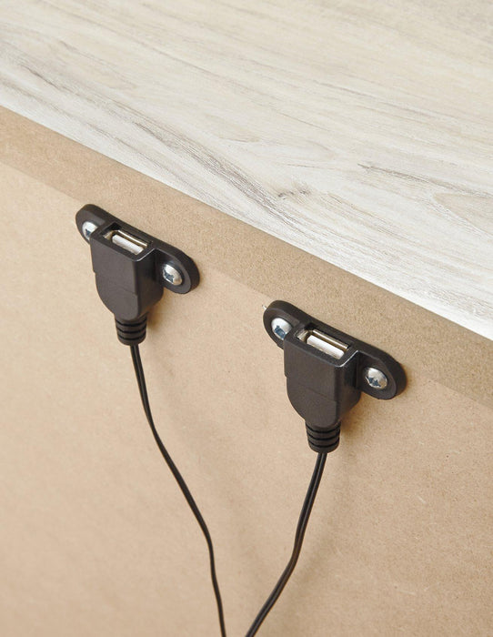 Bellaby Nightstand - Carl's Furniture (Garden City, KS)