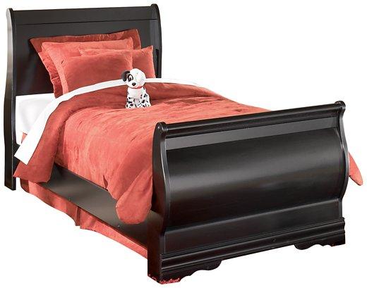 Huey Vineyard Bedroom Set - Carl's Furniture (Garden City, KS)