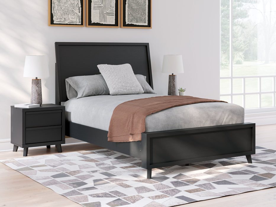 Danziar Bed - Carl's Furniture (Garden City, KS)
