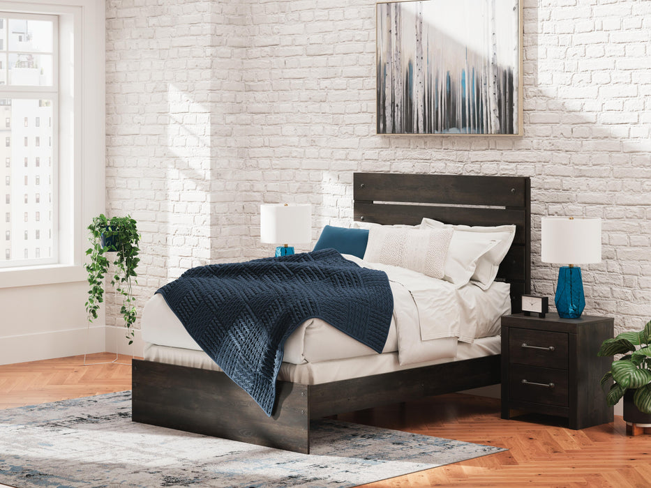 Hollivern Bedroom Set - Carl's Furniture (Garden City, KS)