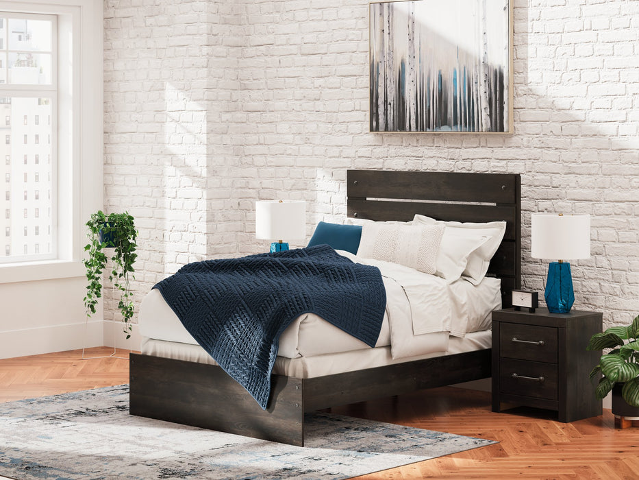 Hollivern Bed - Carl's Furniture (Garden City, KS)