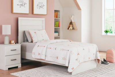 Stelsie Bed - Carl's Furniture (Garden City, KS)