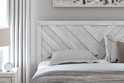 Cayboni Bed - Carl's Furniture (Garden City, KS)