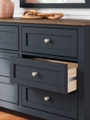 Landocken Bedroom Package - Carl's Furniture (Garden City, KS)