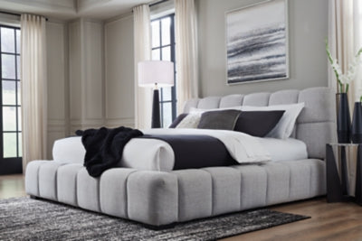Grendusk Upholstered Bed - Carl's Furniture (Garden City, KS)