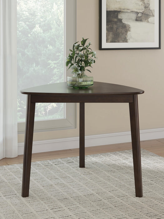 Mallenette Dining Room Set - Carl's Furniture (Garden City, KS)