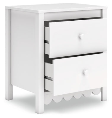Hallityn Nightstand - Carl's Furniture (Garden City, KS)
