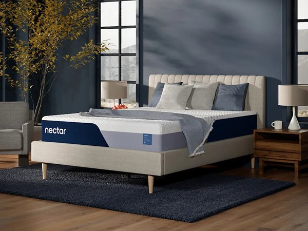 Nectar Classic Memory Foam 5.1 Mattress - Carl's Furniture (Garden City, KS)