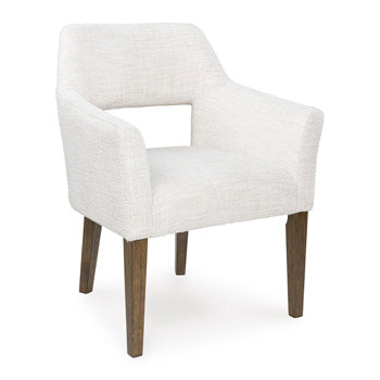Marxmore Dining Arm Chair - Carl's Furniture (Garden City, KS)