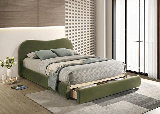 Grimsby E.King Bed